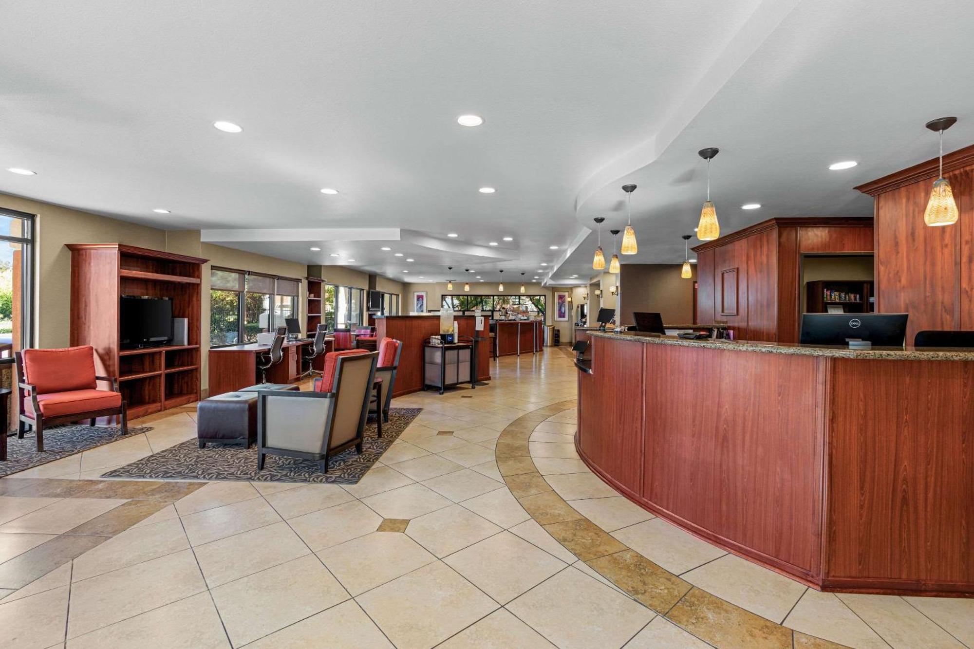 Comfort Suites Vacaville-Napa Valley Area Exterior foto